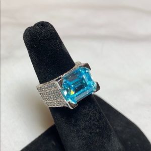 Bella Luce Blue & White Diamond Simulants